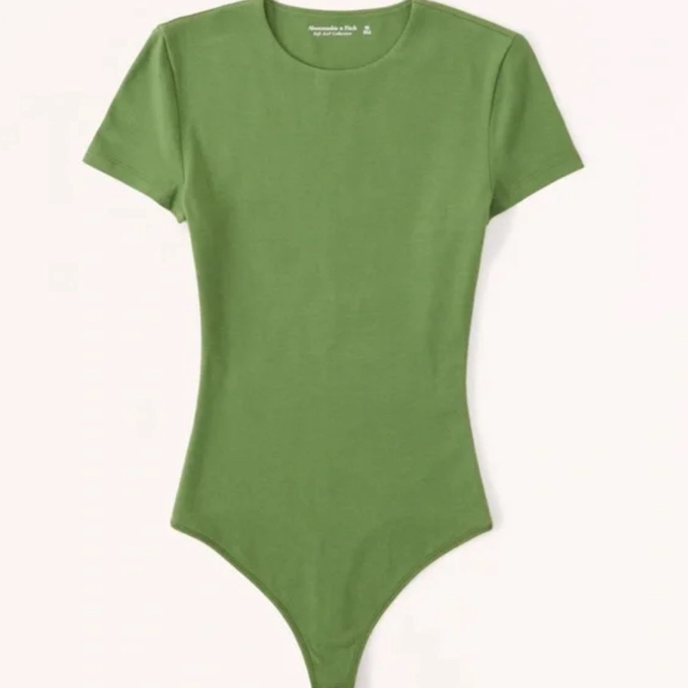 NWOT Abercrombie Short-Sleeve Cotton Seamless Fabric Crew Bodysuit Green, Size M
